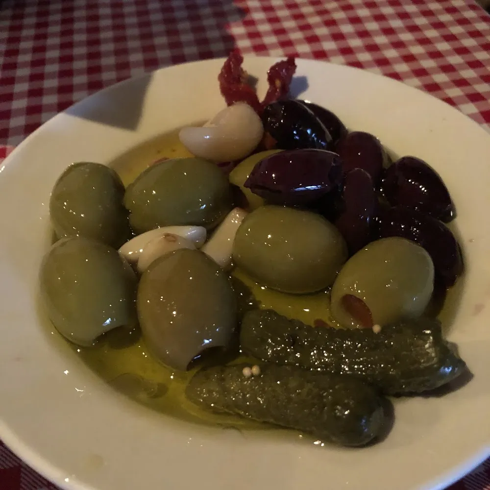 Free Olive Bar